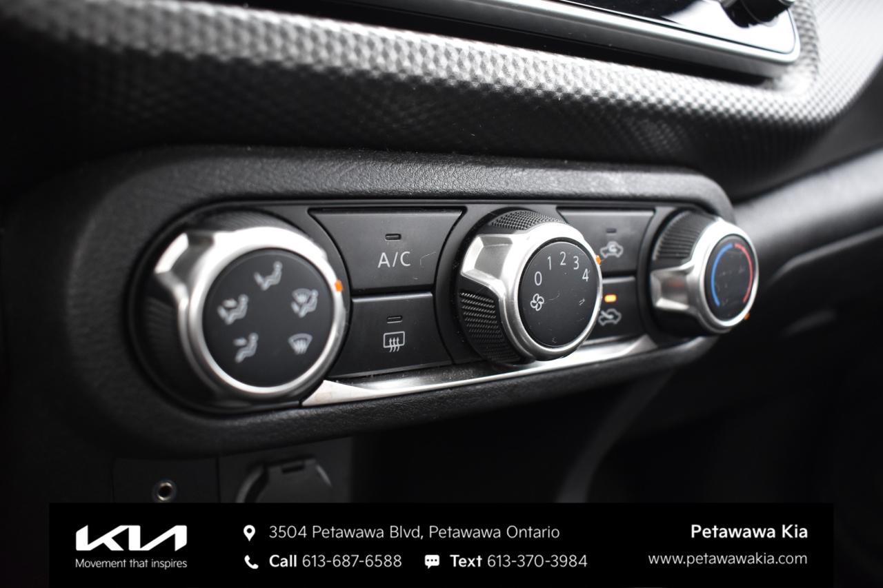 2020 Nissan Kicks S (CVT) 4dr Front-Wheel Drive Photo