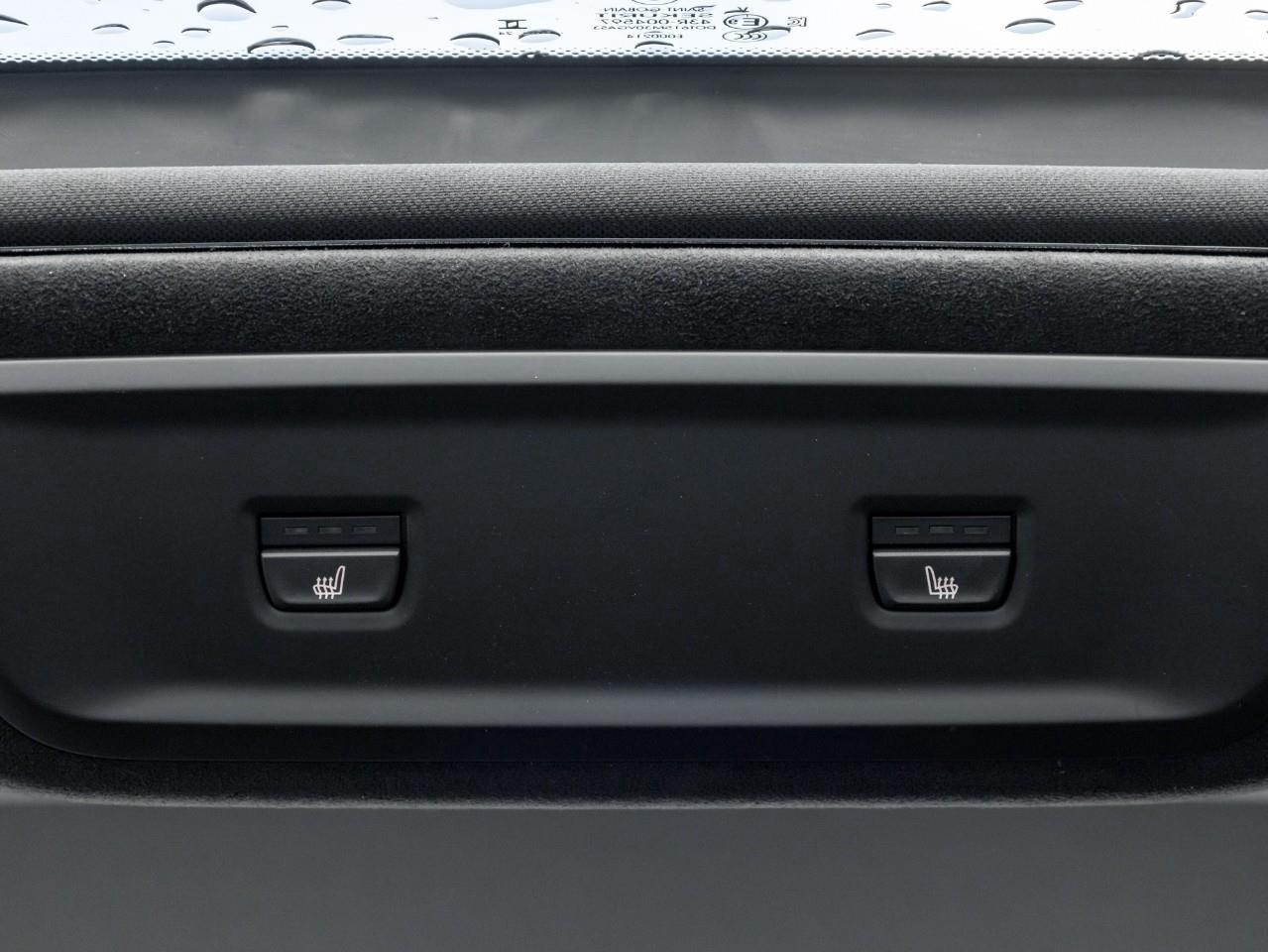 2024 BMW X7 xDrive40i 4dr All-Wheel Drive Sports Activity Vehicle Photo