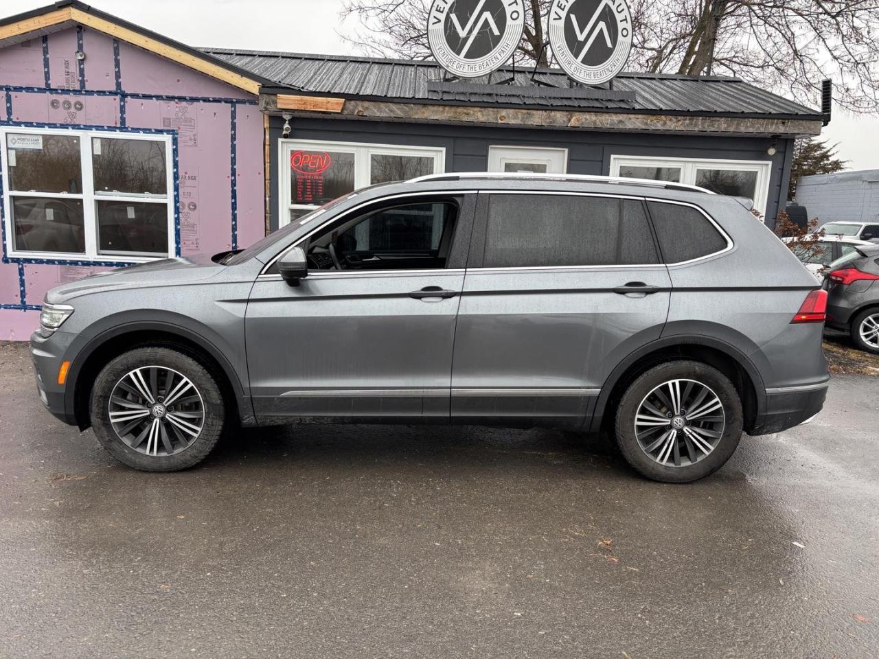 2019 Volkswagen Tiguan Highline 4dr All-wheel Drive 4MOTION Photo