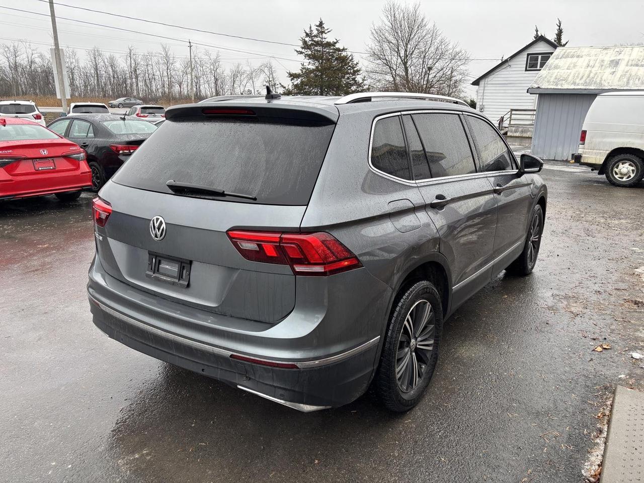 2019 Volkswagen Tiguan Highline 4dr All-wheel Drive 4MOTION Photo