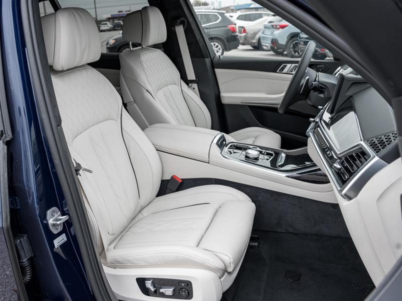 2026 BMW X7 xDrive40i 4dr All-Wheel Drive Sports Activity Vehicle Photo