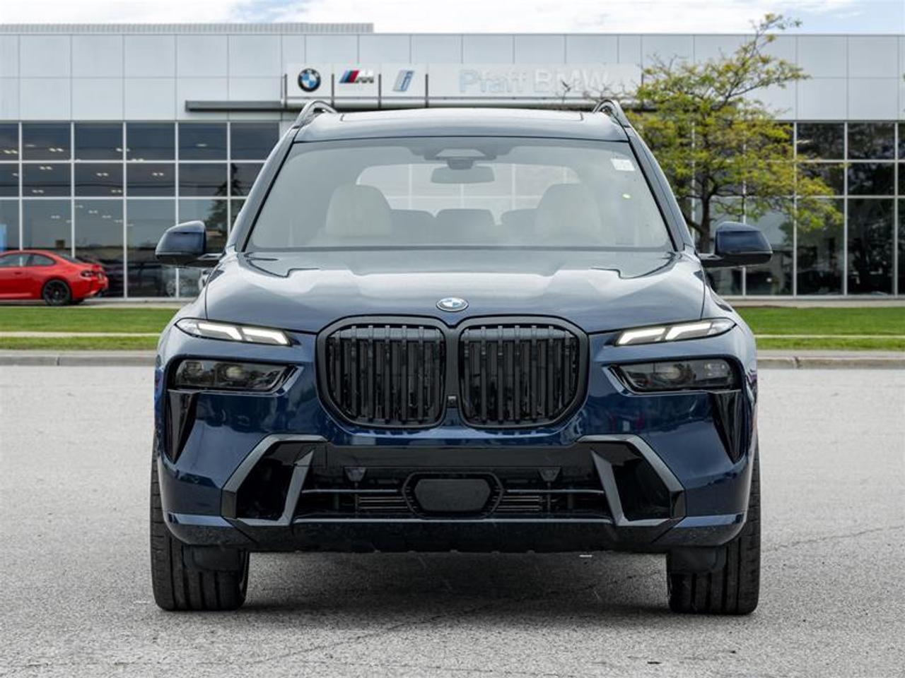 2026 BMW X7 xDrive40i 4dr All-Wheel Drive Sports Activity Vehicle Photo2
