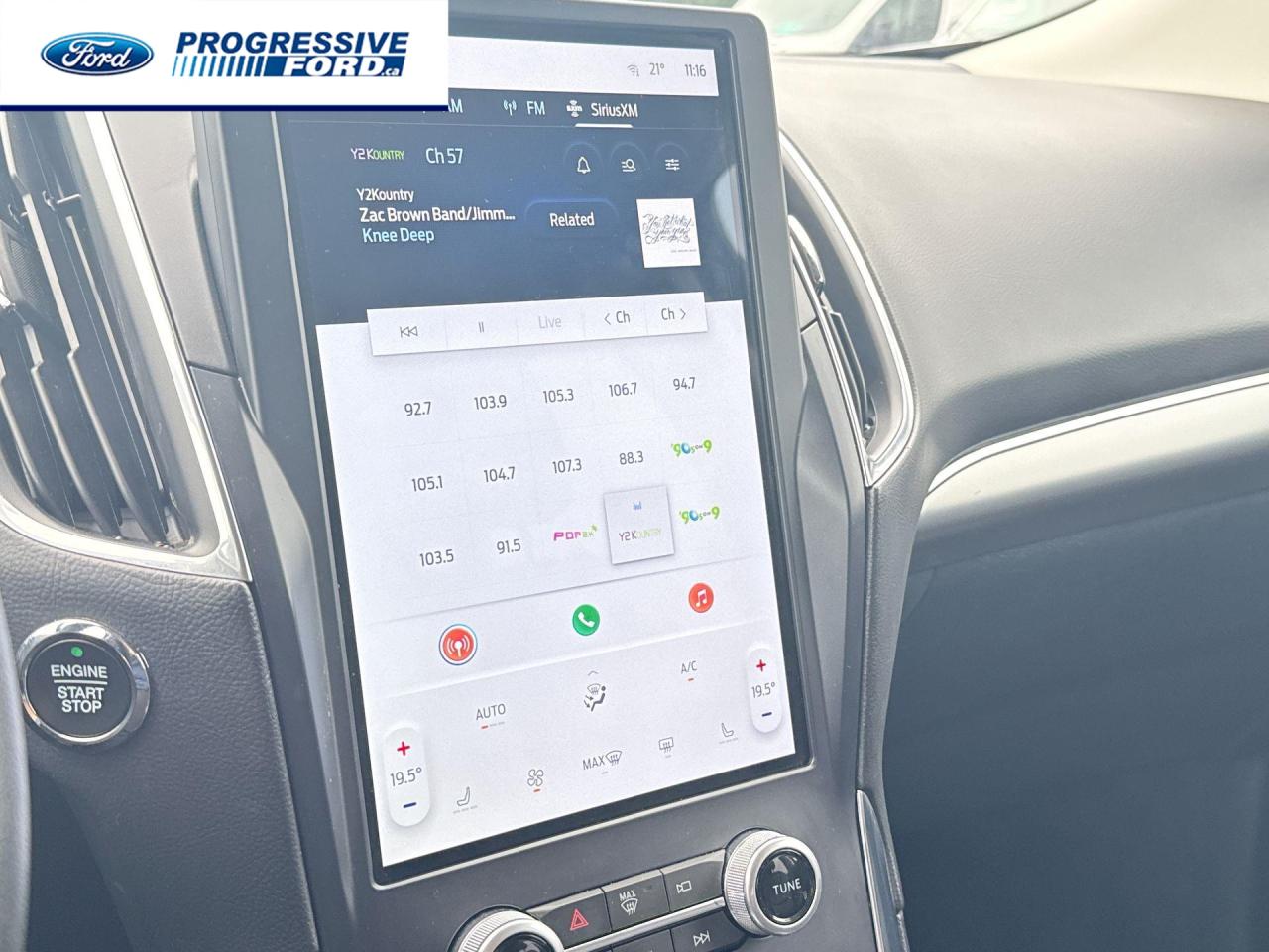 2023 Ford Edge TITANIUM 4DR ALL-WHEEL DRIVE Photo