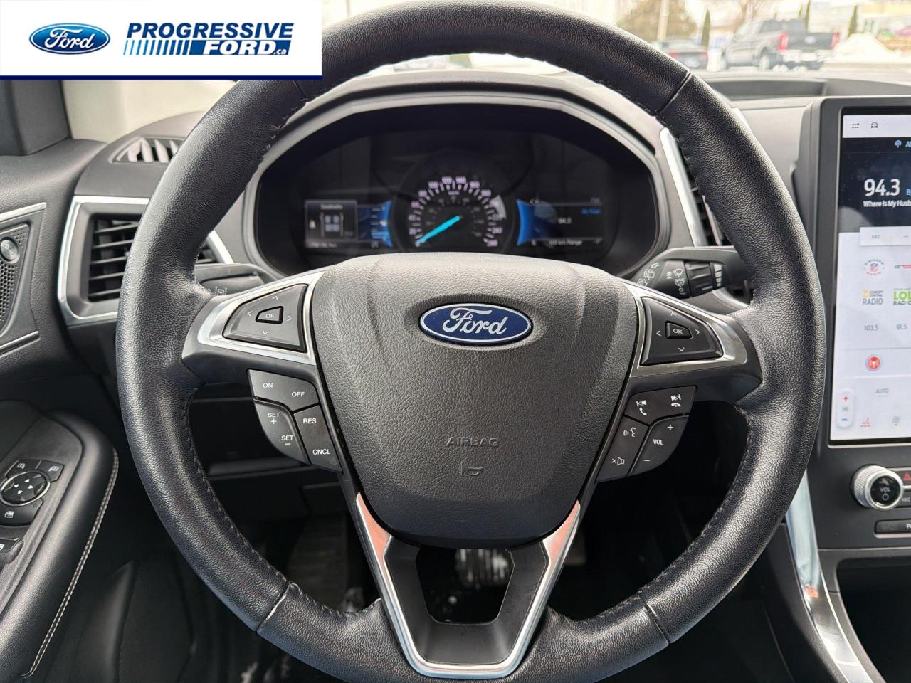 2023 Ford Edge TITANIUM 4DR ALL-WHEEL DRIVE Photo
