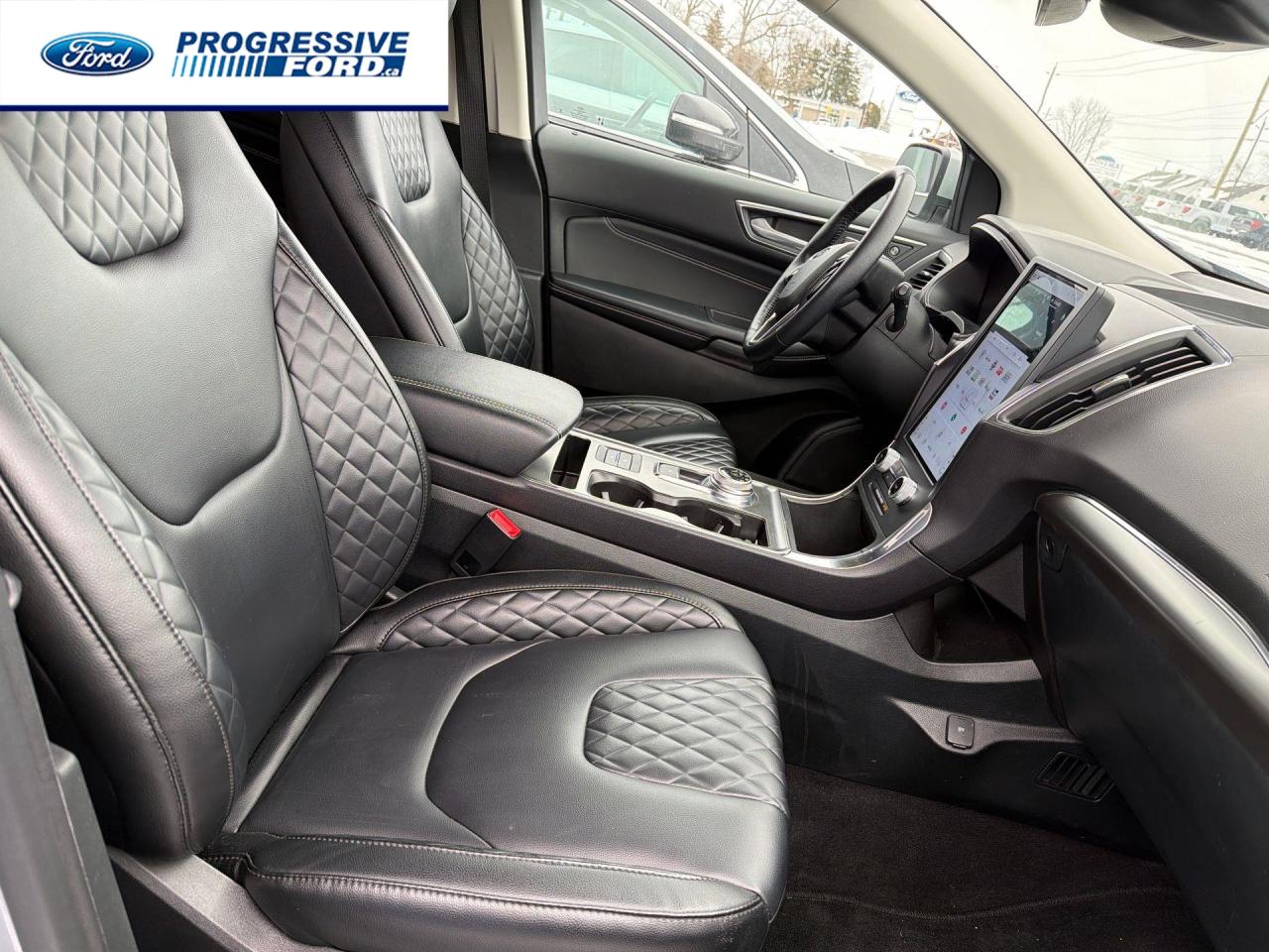 2023 Ford Edge TITANIUM 4DR ALL-WHEEL DRIVE Photo