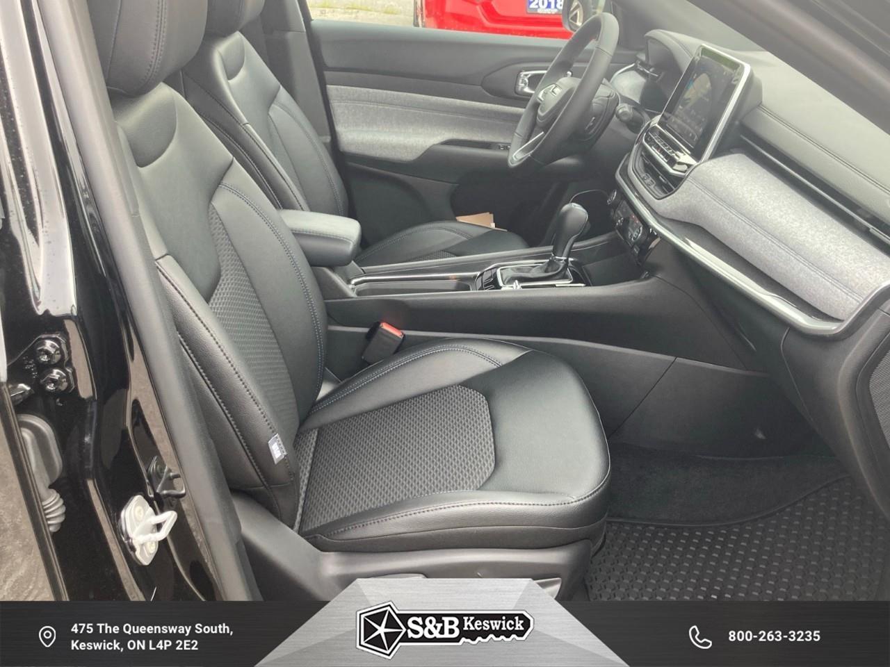 2025 Jeep Compass North 4dr 4x4 Photo