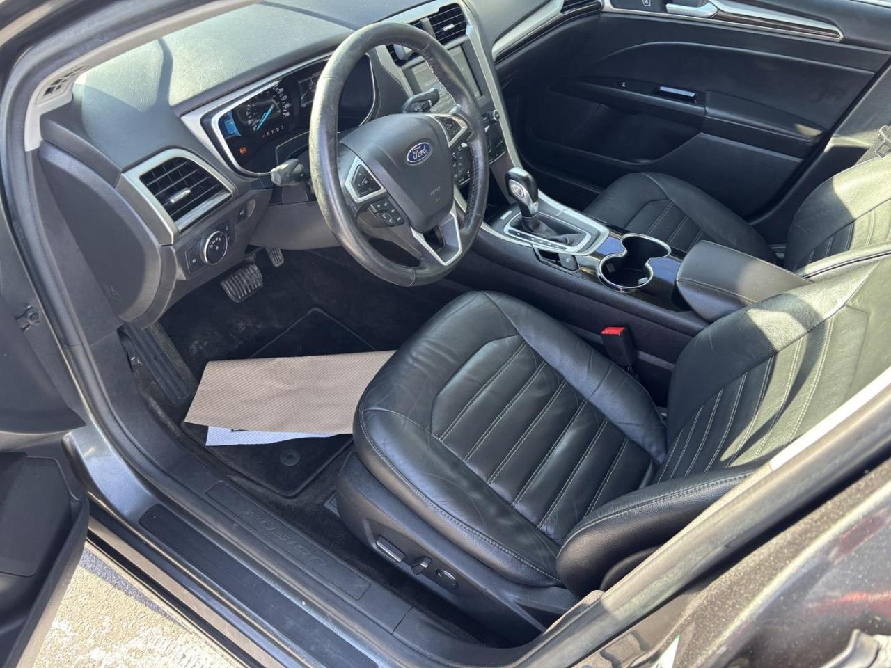 2015 Ford Fusion SE 4dr Front-wheel Drive Sedan Photo