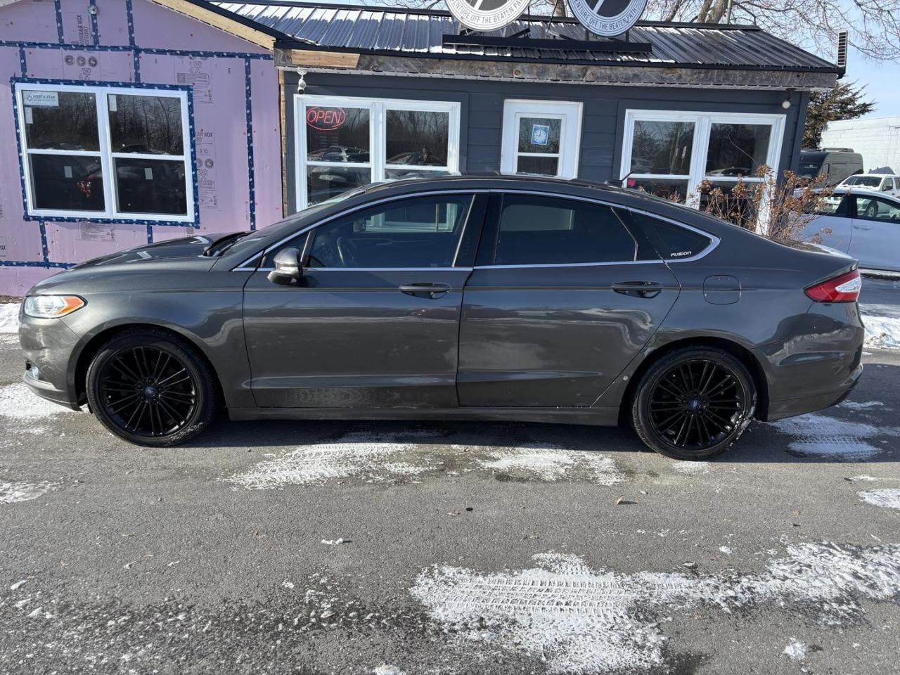 2015 Ford Fusion SE 4dr Front-wheel Drive Sedan Photo