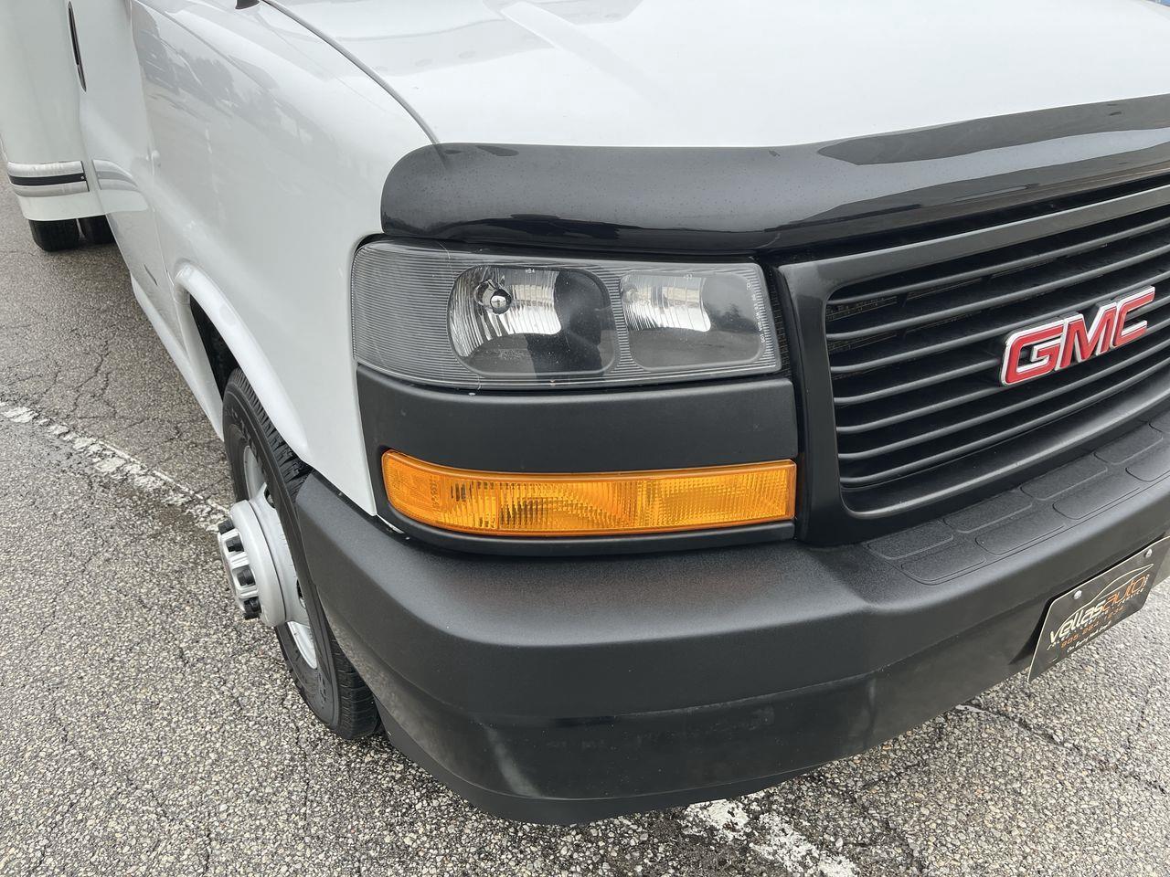 2021 GMC Savana Van  Photo
