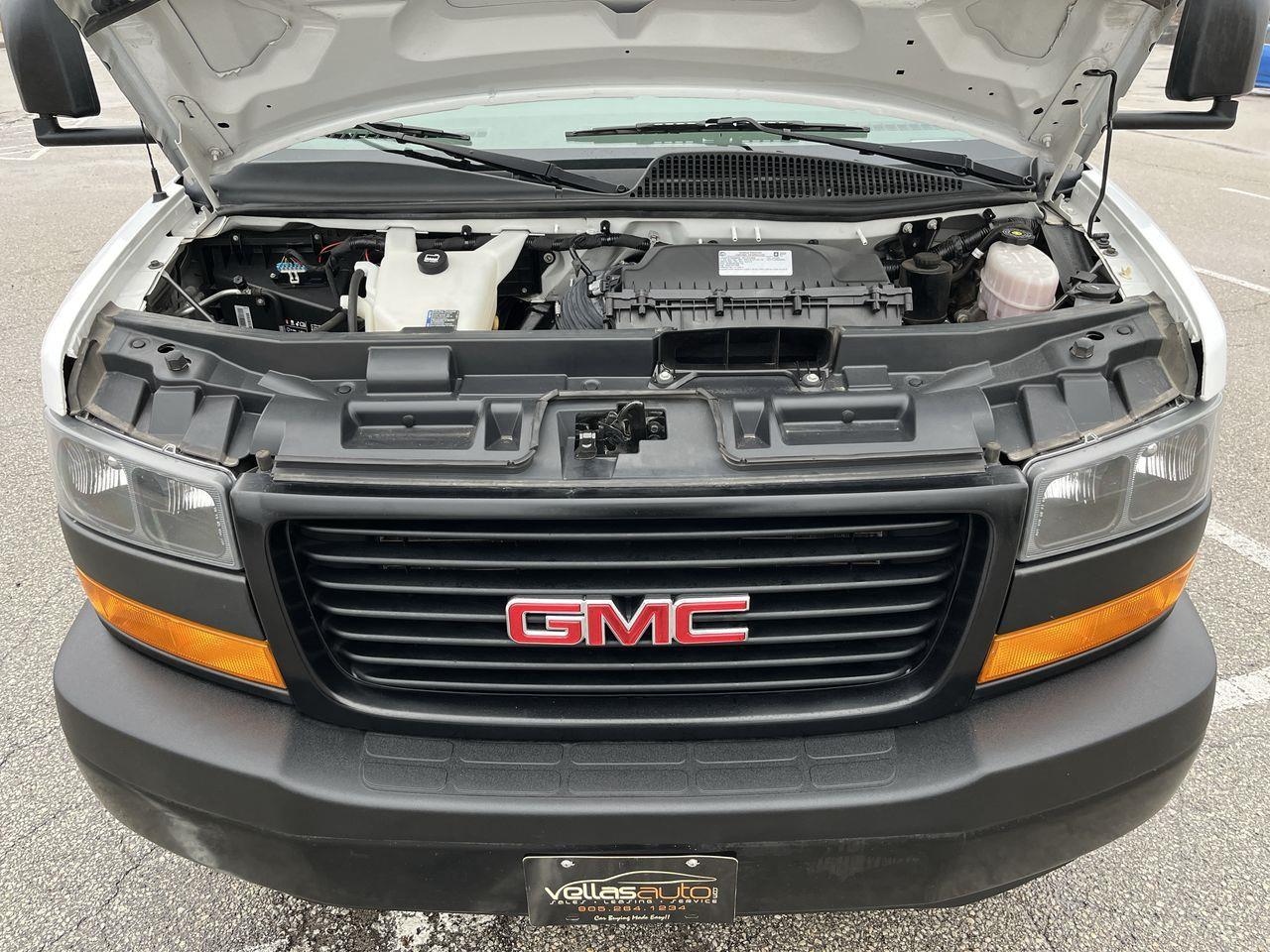 2021 GMC Savana Van  Photo