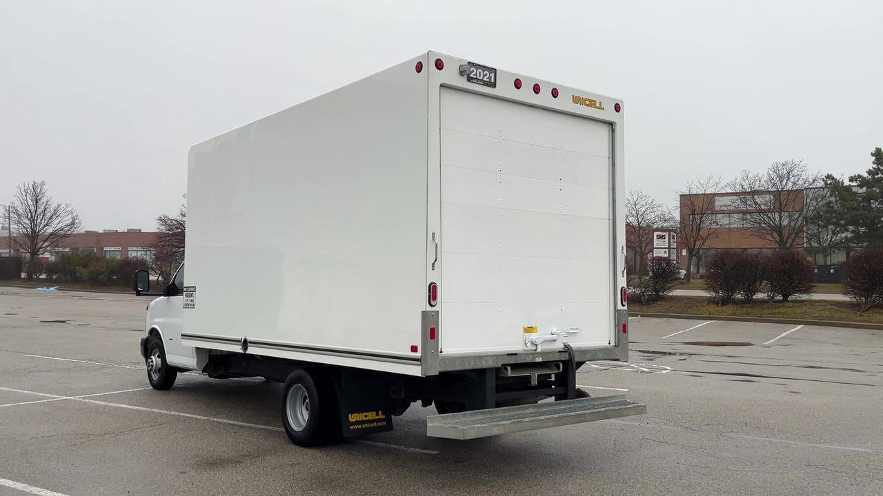 2021 GMC Savana Van  Photo