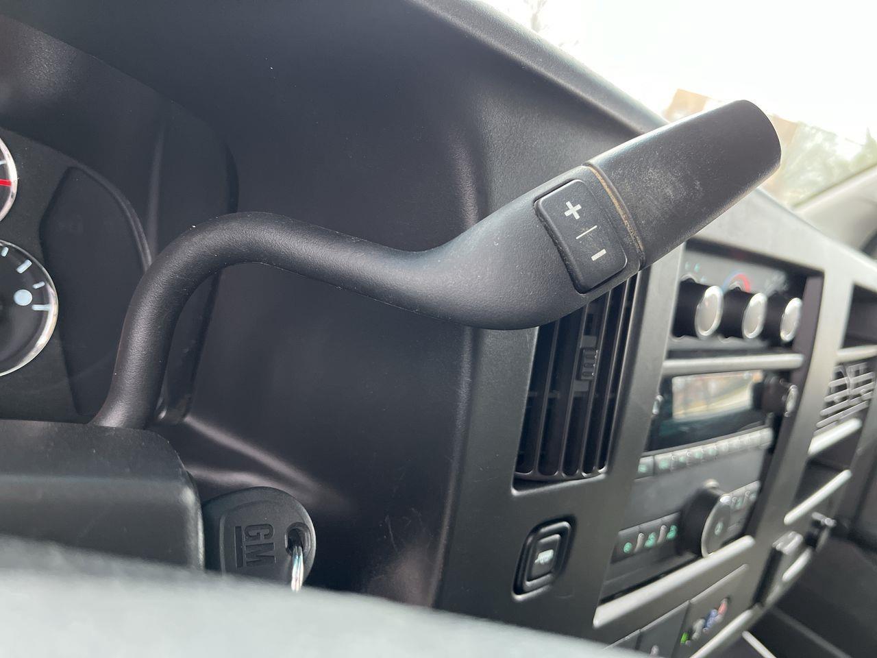 2021 GMC Savana Van  Photo