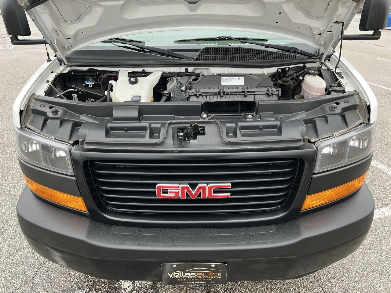 2021 GMC Savana Van  Photo