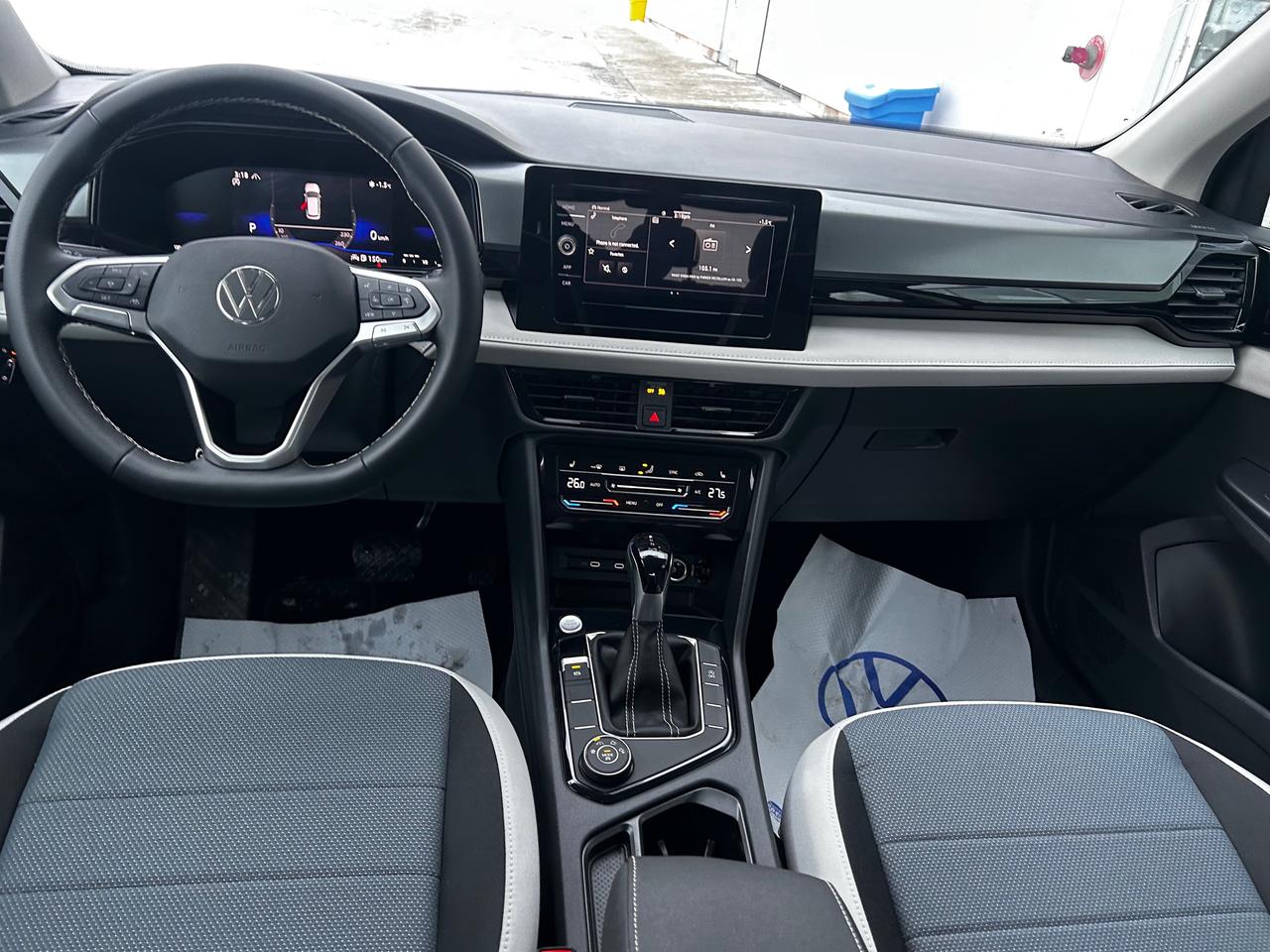 2026 Volkswagen Taos Trendline 4dr All-Wheel Drive 4MOTION Photo