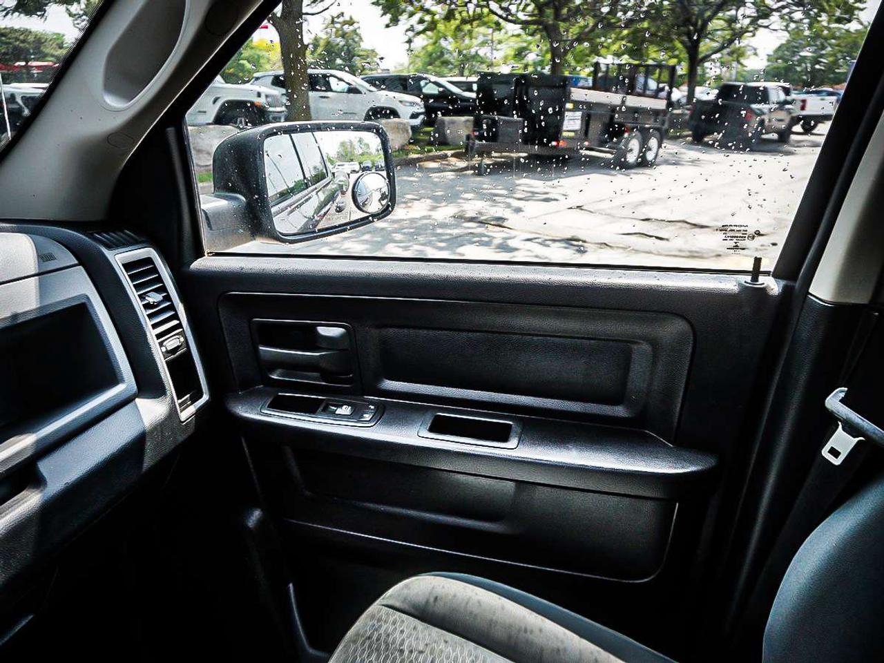 2014 RAM 1500  Photo
