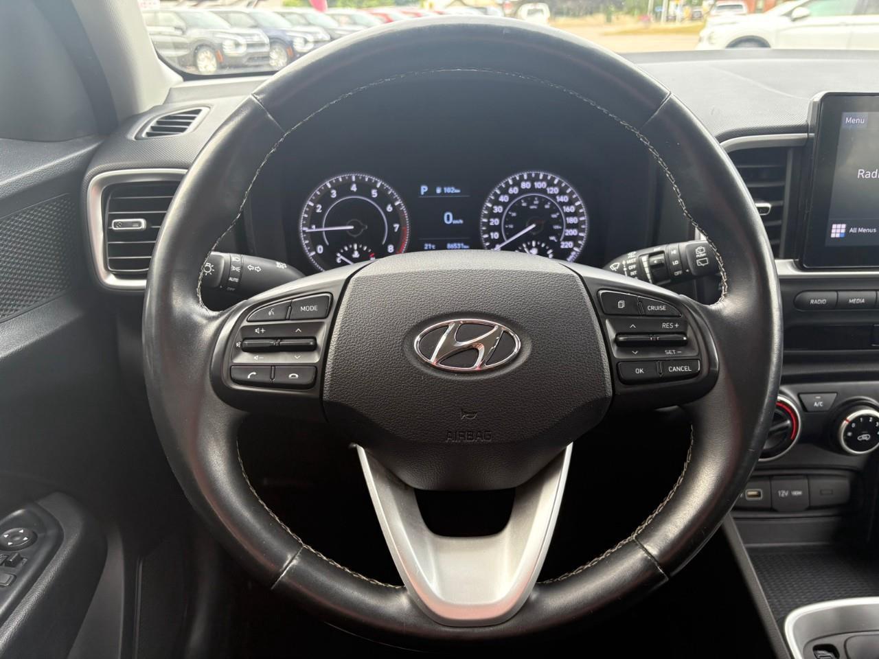 2022 Hyundai Venue  Photo