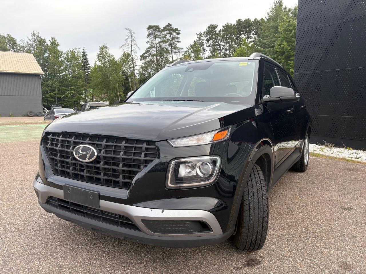 2022 Hyundai Venue  Photo