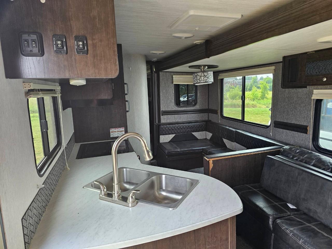 2020 Heartland PIONEER  Photo