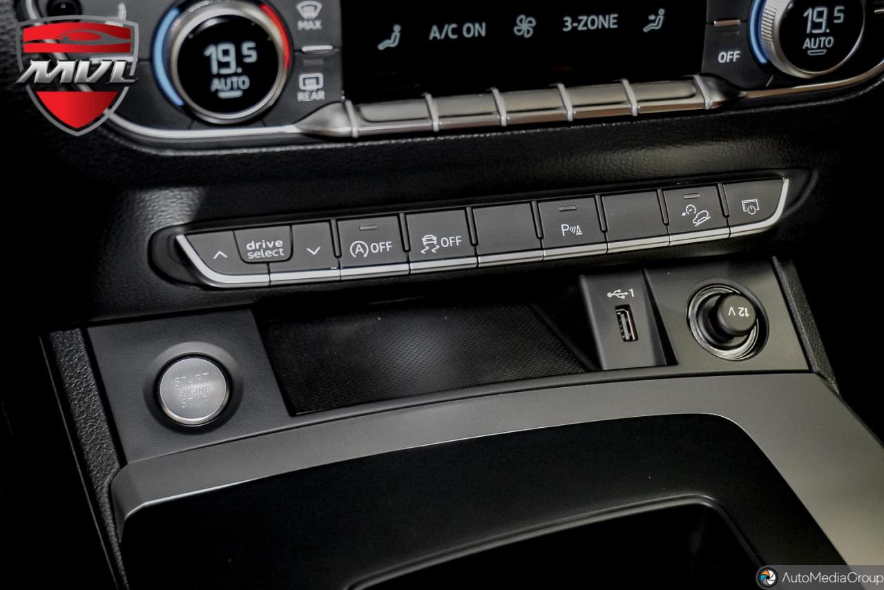 2024 Audi Q5 40 Komfort 4dr All-Wheel Drive quattro Sport Utility Photo