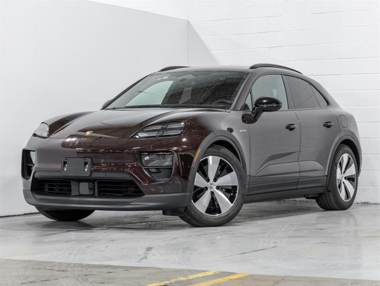 2024 Porsche Macan  Photo0