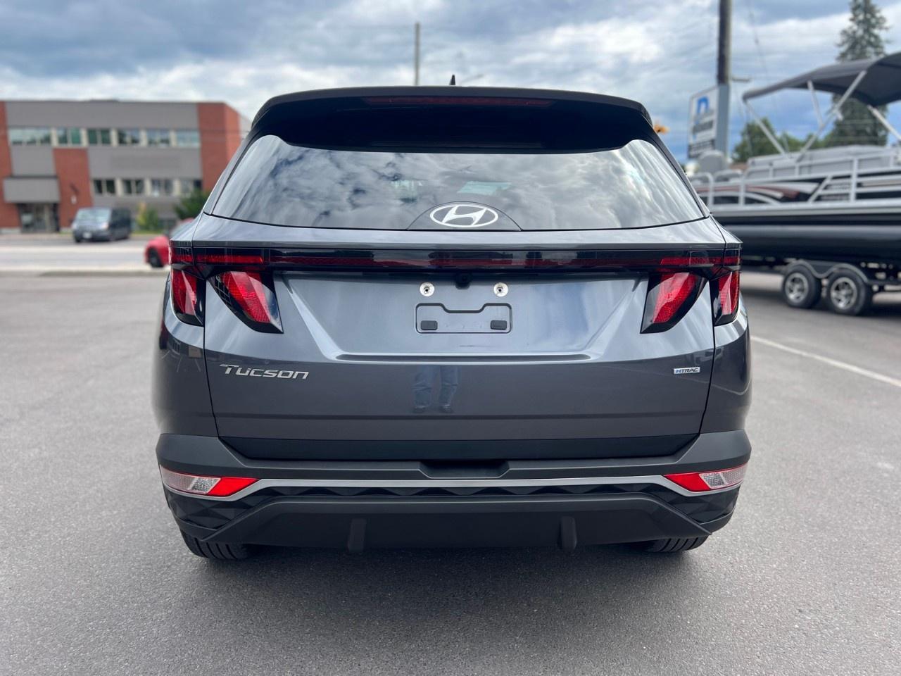 2024 Hyundai Tucson Preferred AWD Photo3