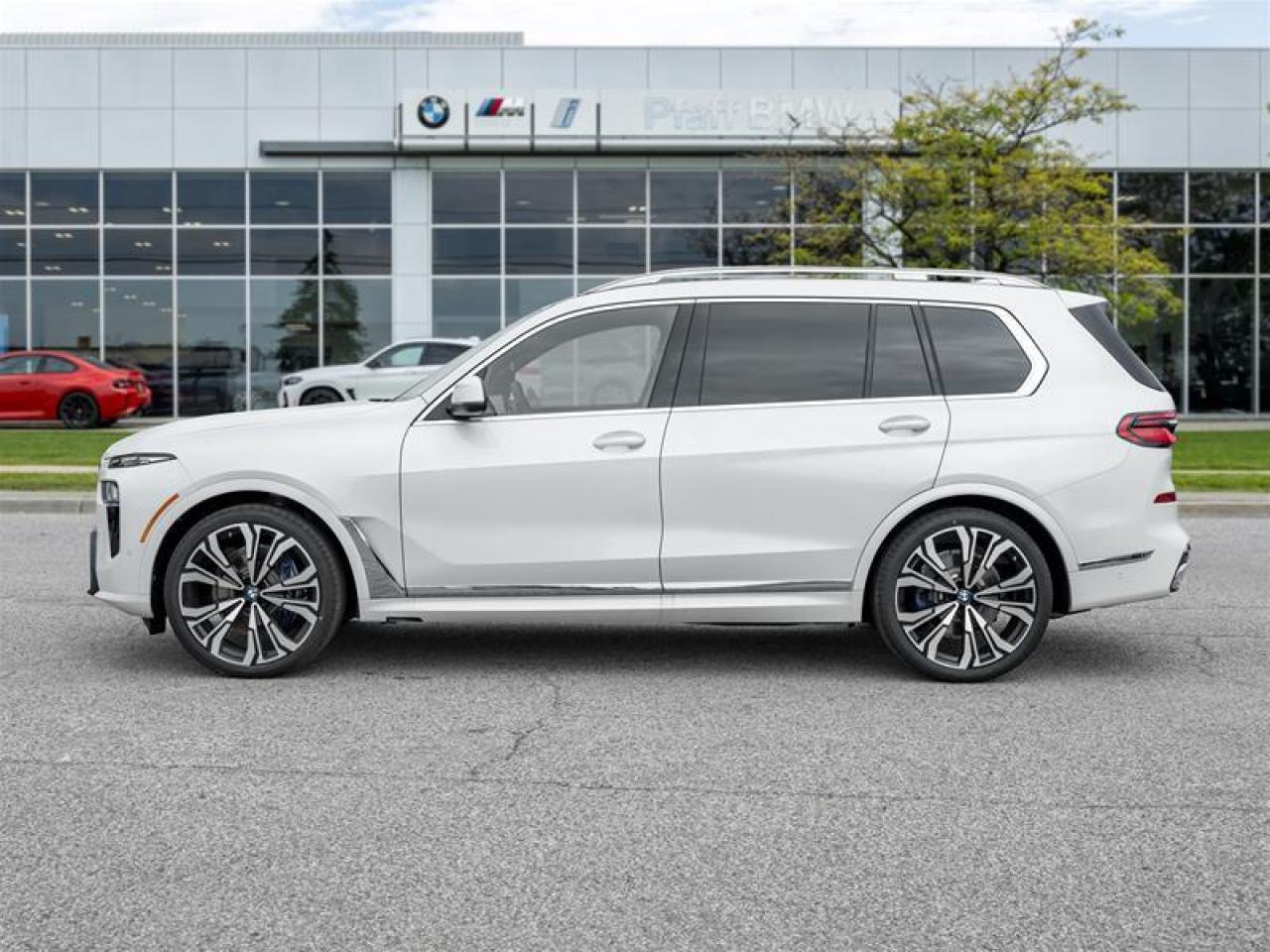 2026 BMW X7 xDrive40i 4dr All-Wheel Drive Sports Activity Vehicle Photo3