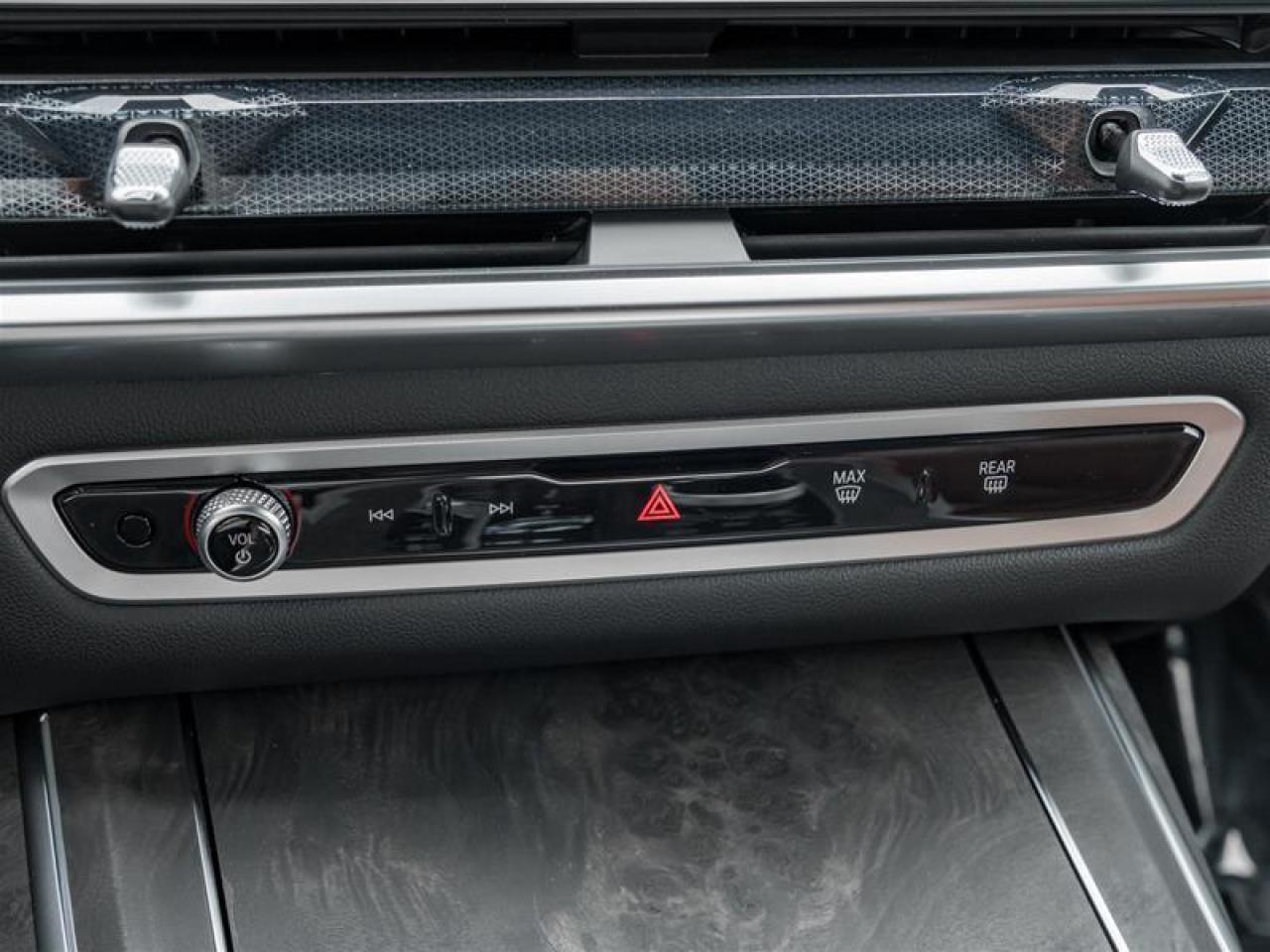 2026 BMW X7 xDrive40i 4dr All-Wheel Drive Sports Activity Vehicle Photo