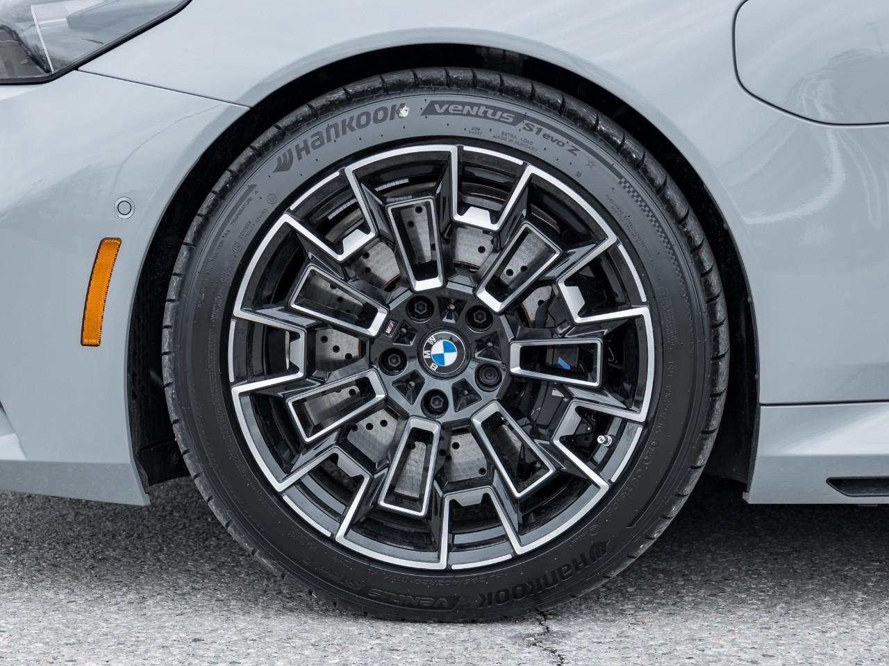 2025 BMW M5 Base 4dr All-Wheel Drive Sedan Photo