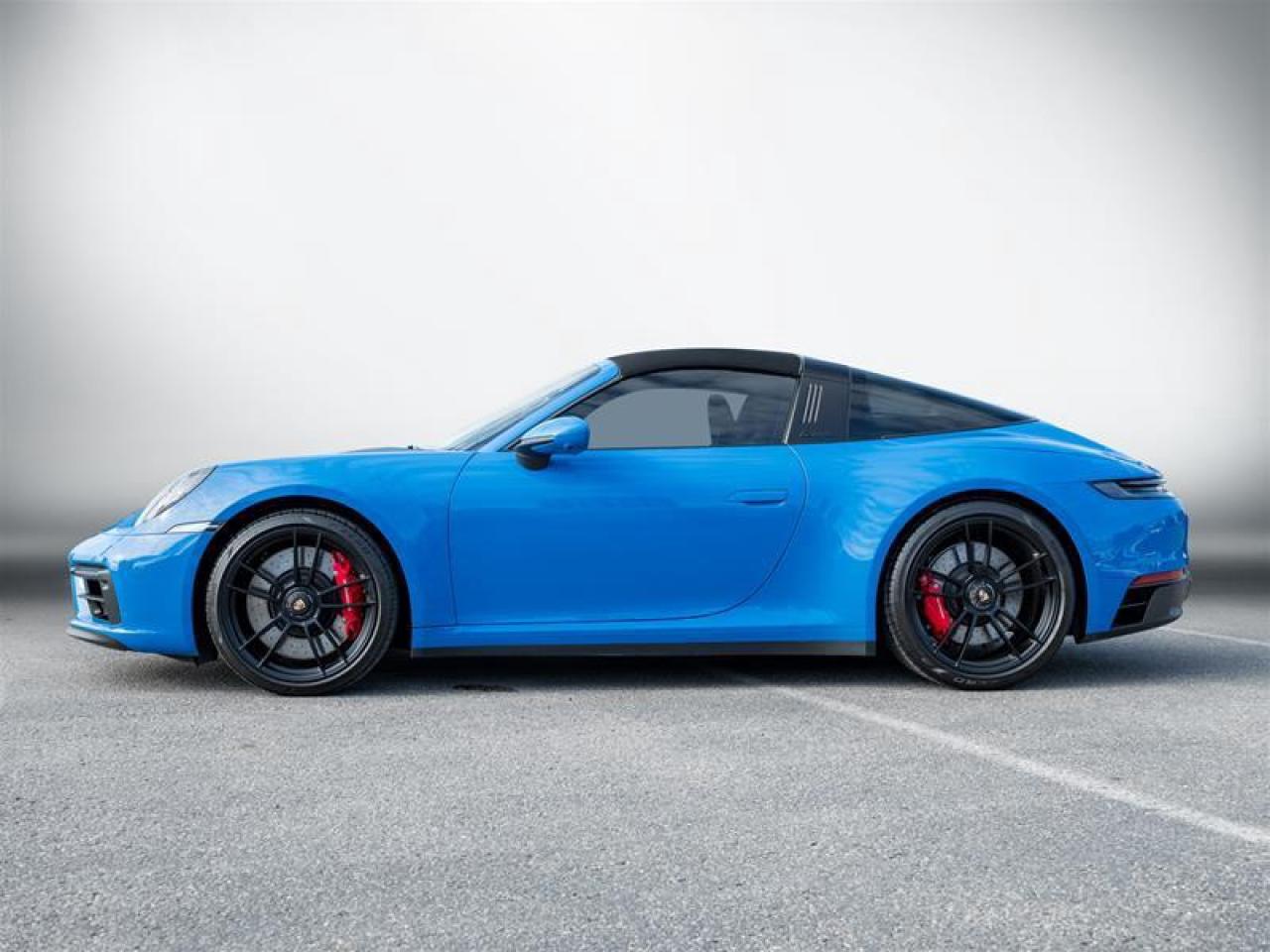 2023 Porsche 911 Targa 4 GTS 2dr All-Wheel Drive Coupe Photo