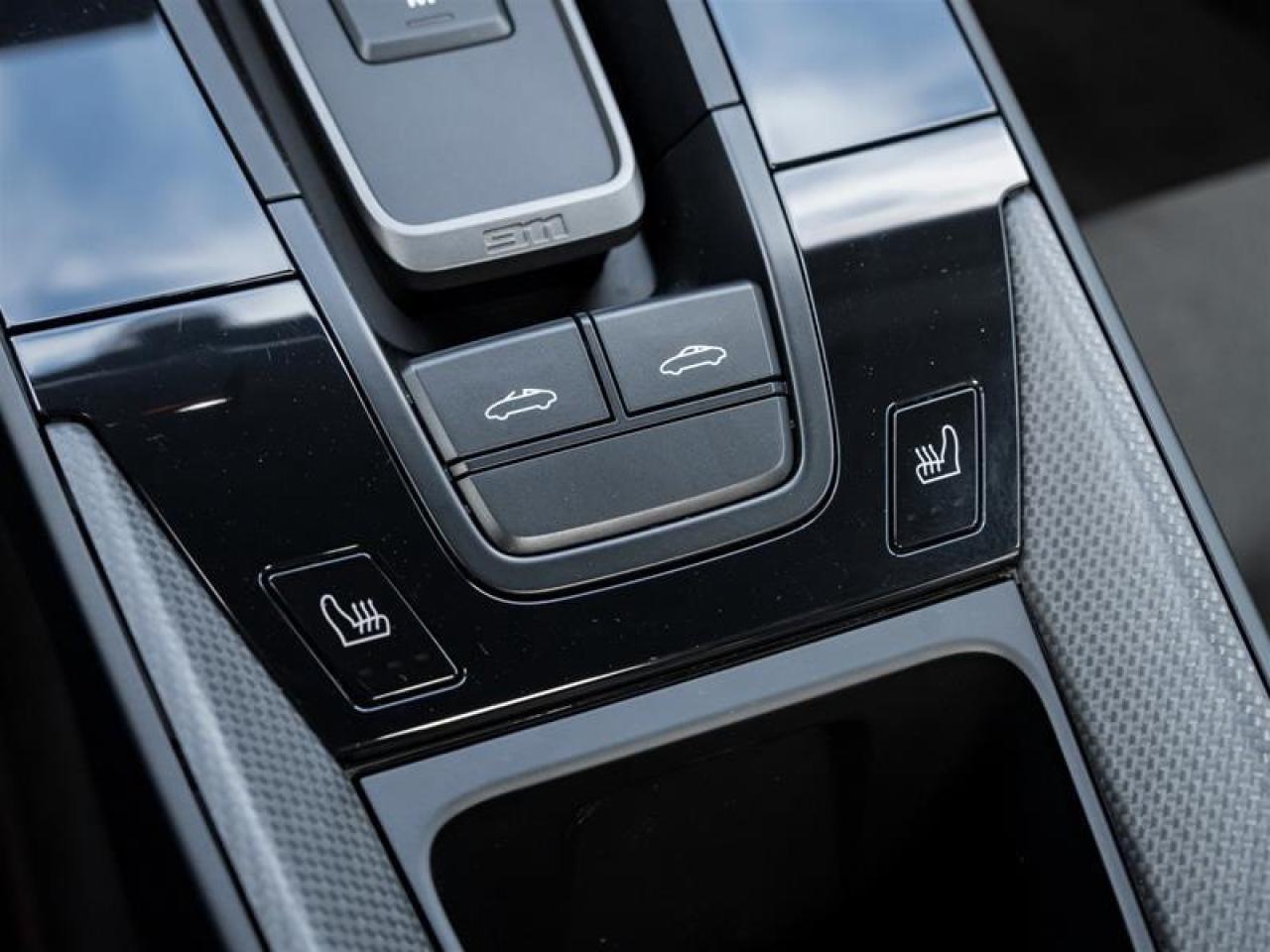 2023 Porsche 911 Targa 4 GTS 2dr All-Wheel Drive Coupe Photo