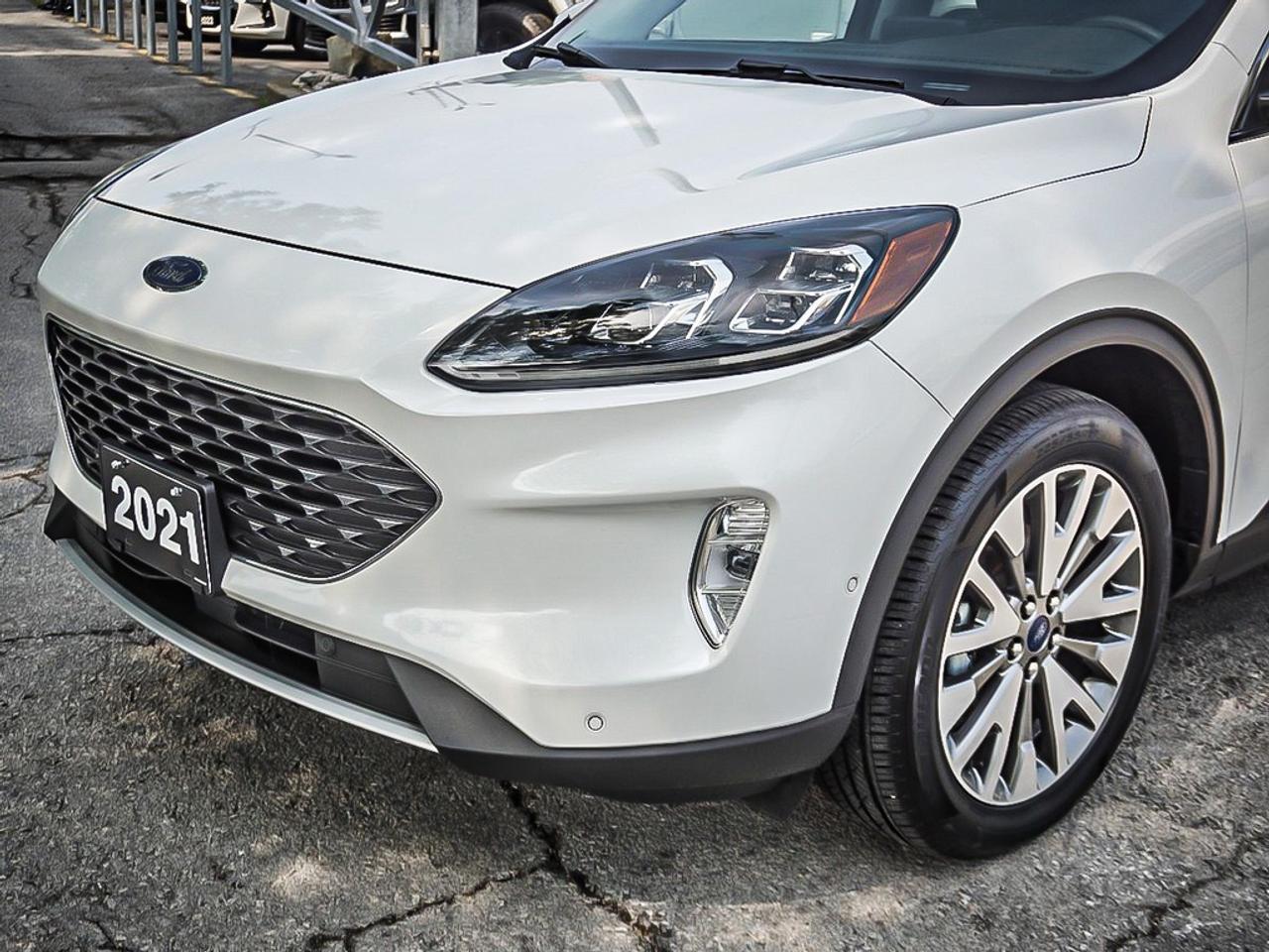 2021 Ford Escape  Photo3