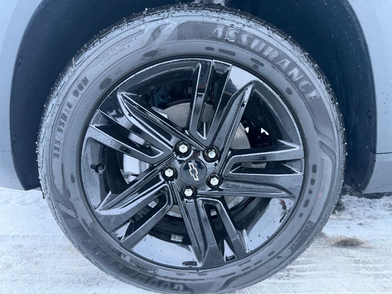 2026 Chevrolet Trax FWD 4dr ACTIV Photo