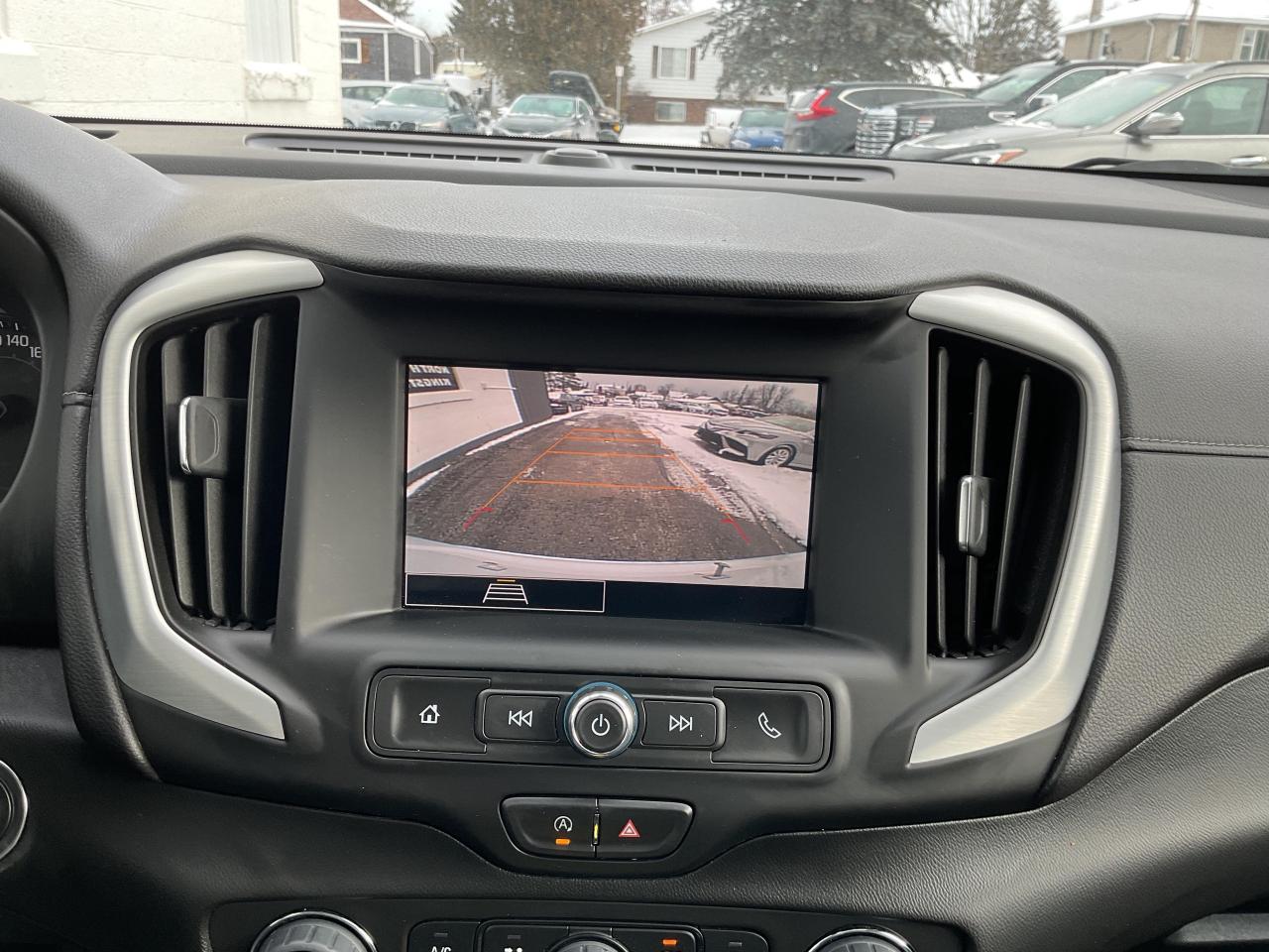 2023 GMC Terrain SLE All-wheel Drive Photo