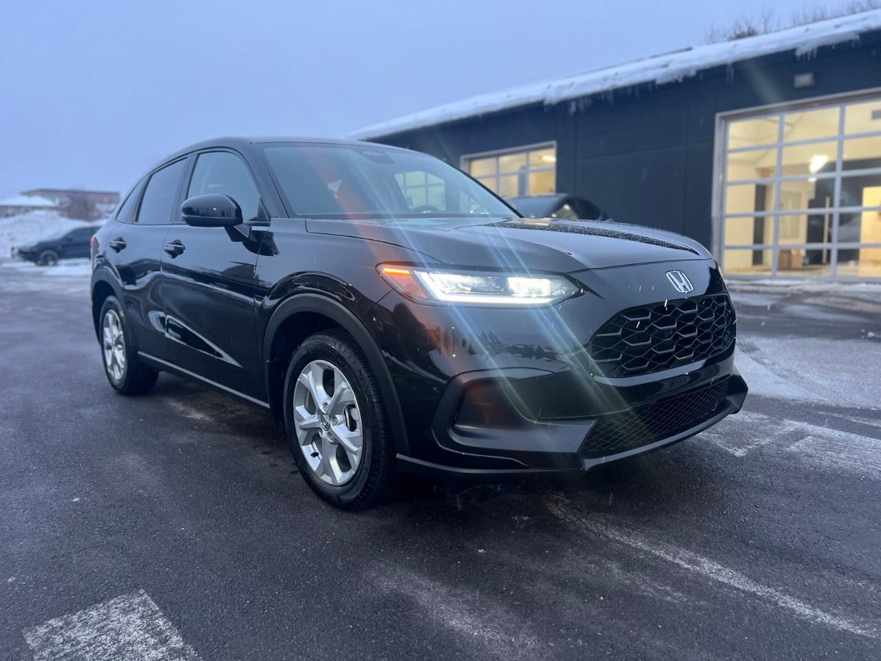 2025 Honda HR-V Lx Awd Cvt Photo