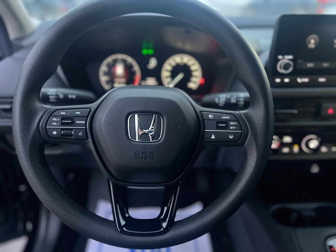 2025 Honda HR-V Lx Awd Cvt Photo