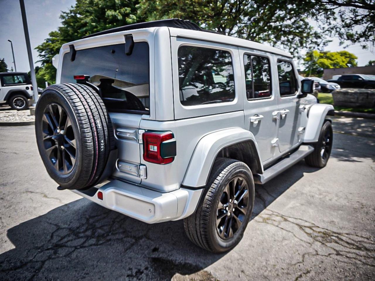 2022 Jeep Wrangler  Photo