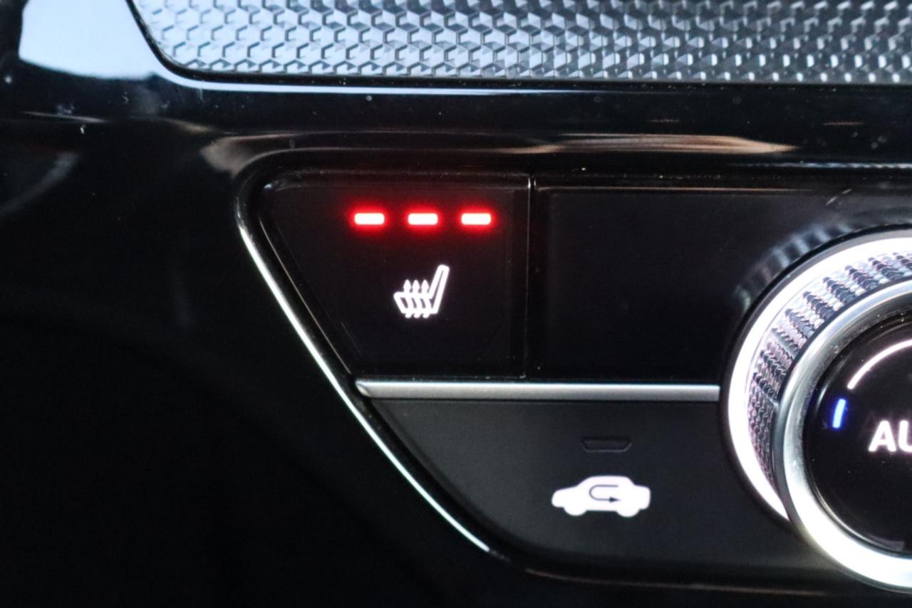 2023 Honda CR-V Hybrid Touring 4dr All-Wheel Drive Photo