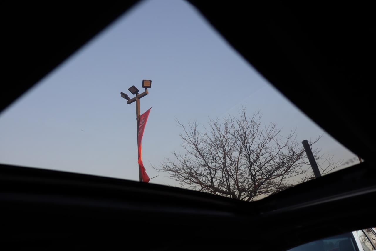 2023 Honda CR-V Hybrid Touring 4dr All-Wheel Drive Photo