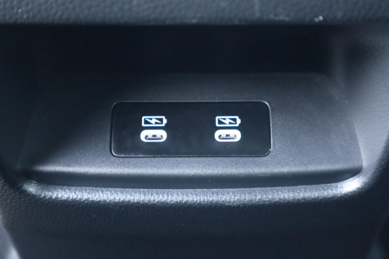 2023 Honda CR-V Hybrid Touring 4dr All-Wheel Drive Photo