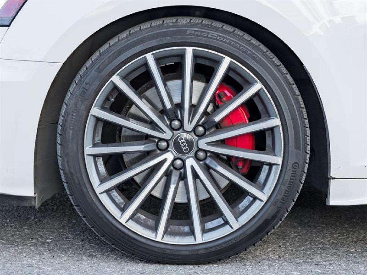 2024 Audi A5 45 Progressiv 4dr All-Wheel Drive quattro Sportback Photo4