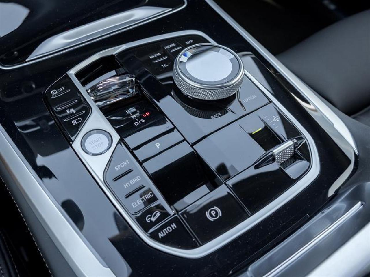 2026 BMW X5 PHEV xDrive50e 4dr All-Wheel Drive Sports Activity Vehicle Photo