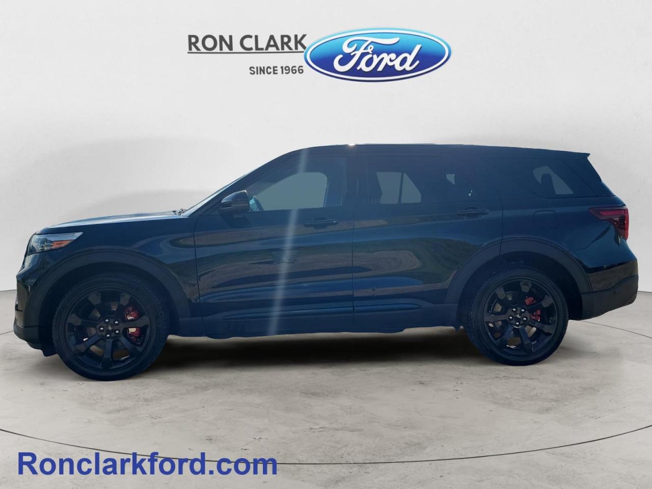 2022 Ford Explorer ST 4dr 4x4 Photo