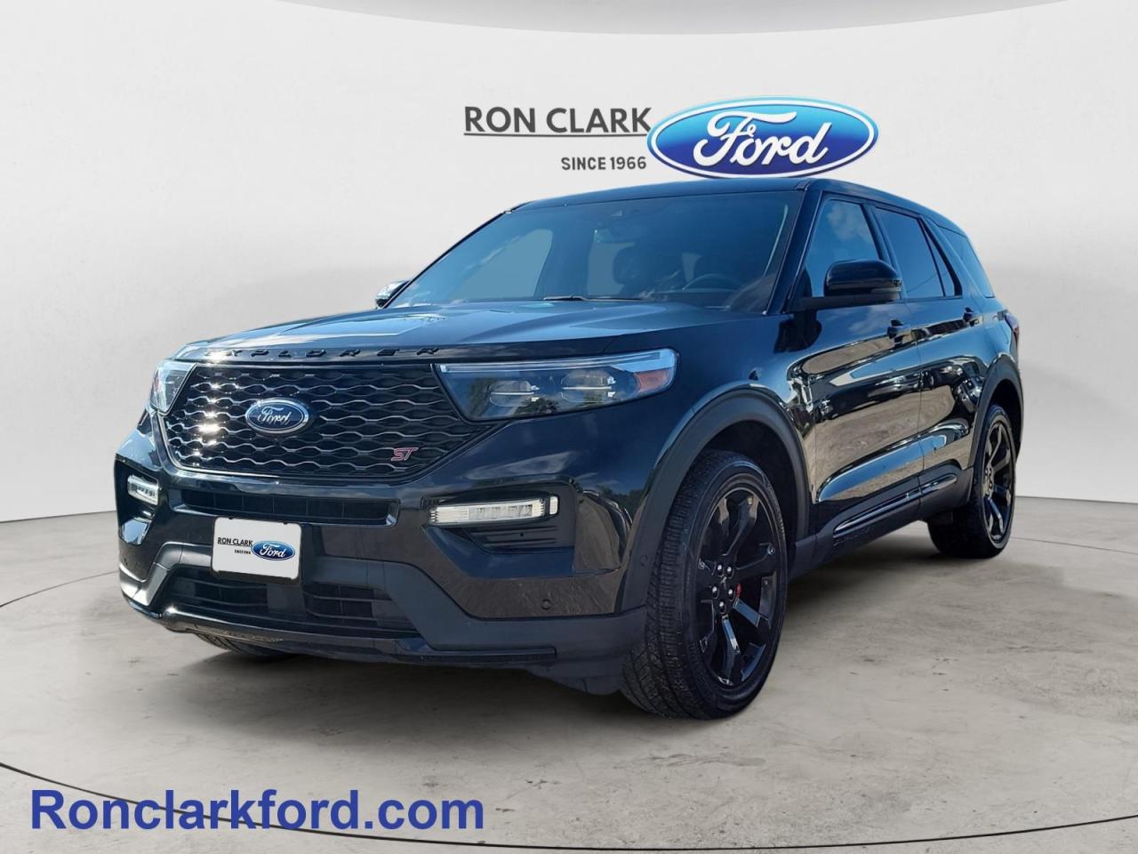 2022 Ford Explorer ST 4dr 4x4 Photo