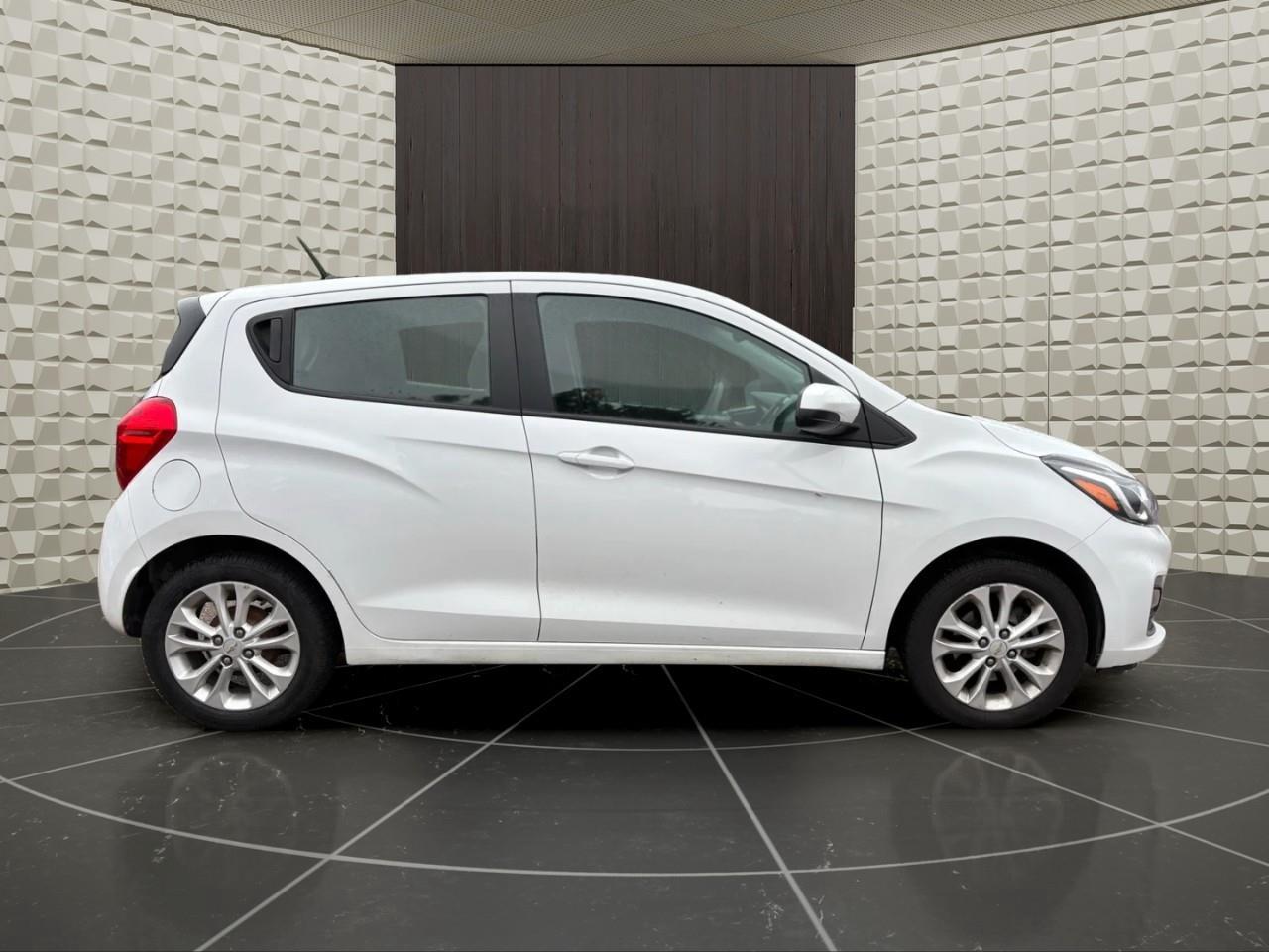 2021 Chevrolet Spark 1LT CVT 4dr Hatchback Photo