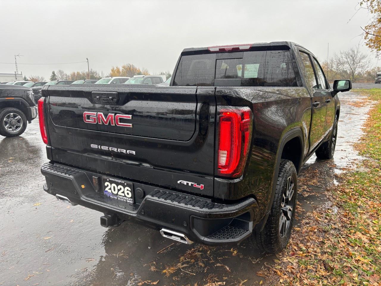 2026 GMC Sierra 1500 Crew Cab Short Box 4-Wheel Drive AT4 Photo