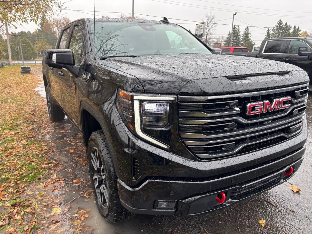 2026 GMC Sierra 1500 Crew Cab Short Box 4-Wheel Drive AT4 Photo