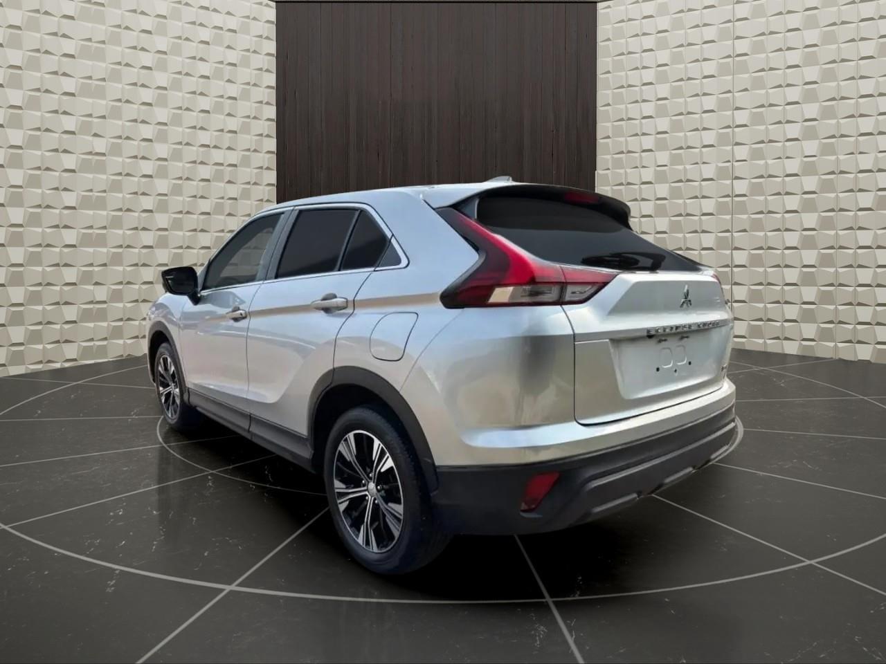 2022 Mitsubishi Eclipse Cross ES 4dr S-AWC Photo