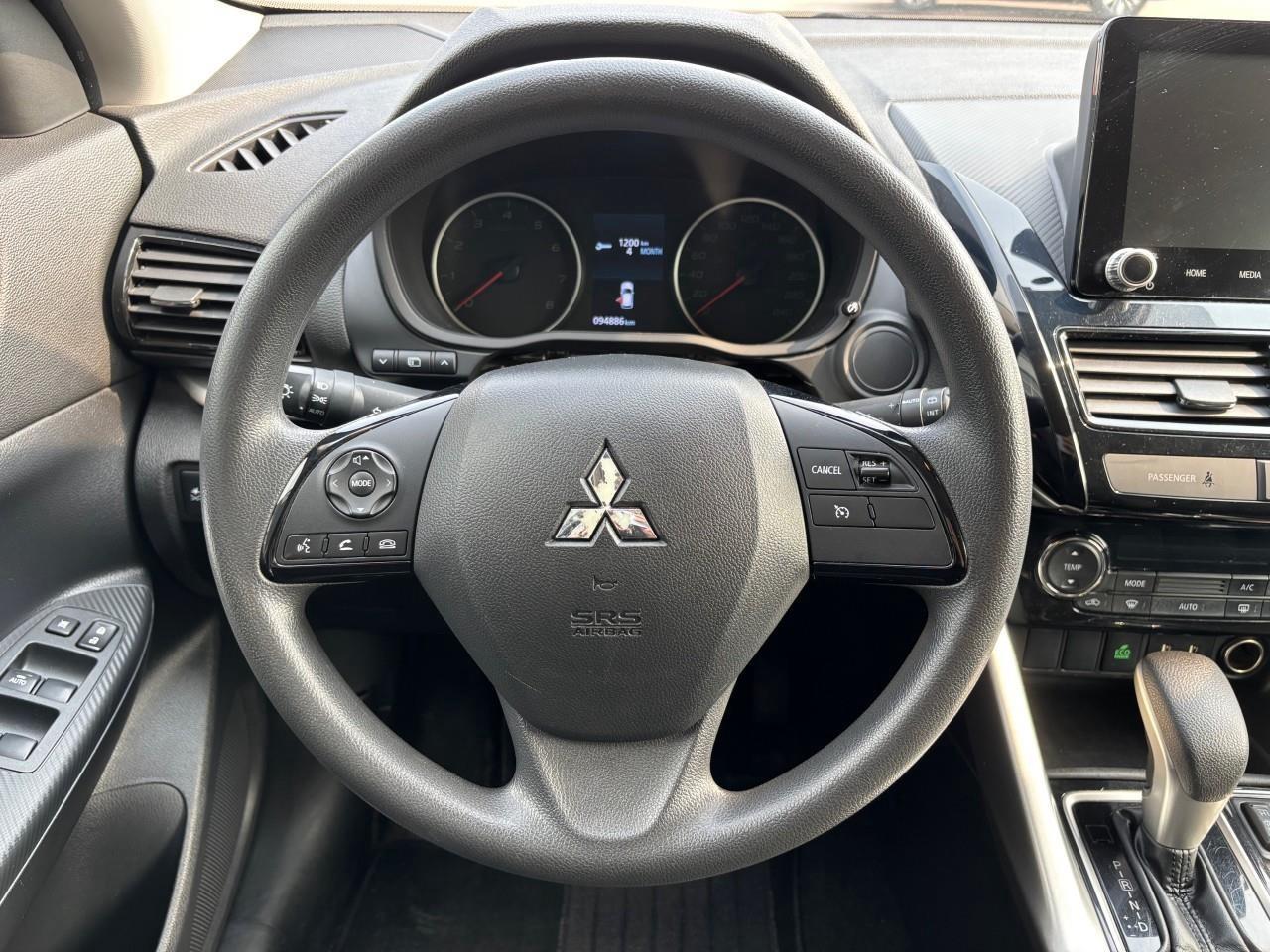 2022 Mitsubishi Eclipse Cross ES 4dr S-AWC Photo