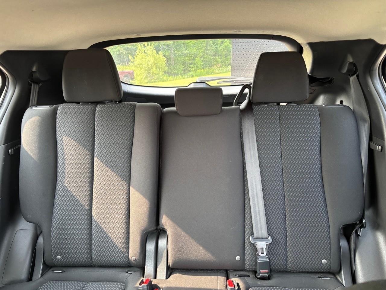 2022 Mitsubishi Eclipse Cross ES 4dr S-AWC Photo