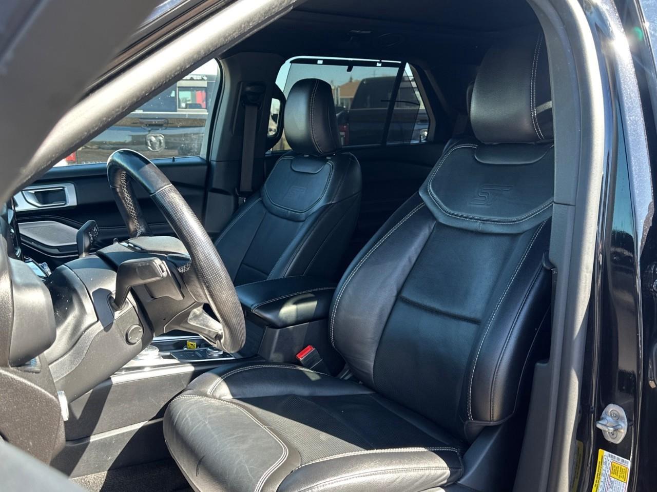 2021 Ford Explorer ST 4dr 4x4 Photo